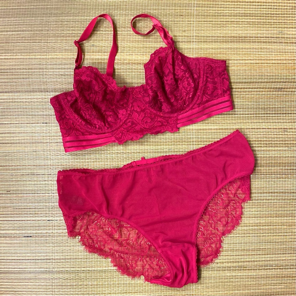NWOT | SMART & SEXY Bra & Panty Set Size 38B/10